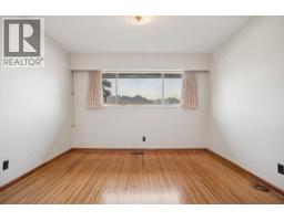 925 Nanaimo Street, Vancouver, BC V5L4T1 Photo 19