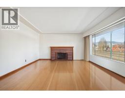 925 Nanaimo Street, Vancouver, BC V5L4T1 Photo 7