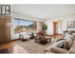 925 Nanaimo Street, Vancouver, BC V5L4T1 Photo 8