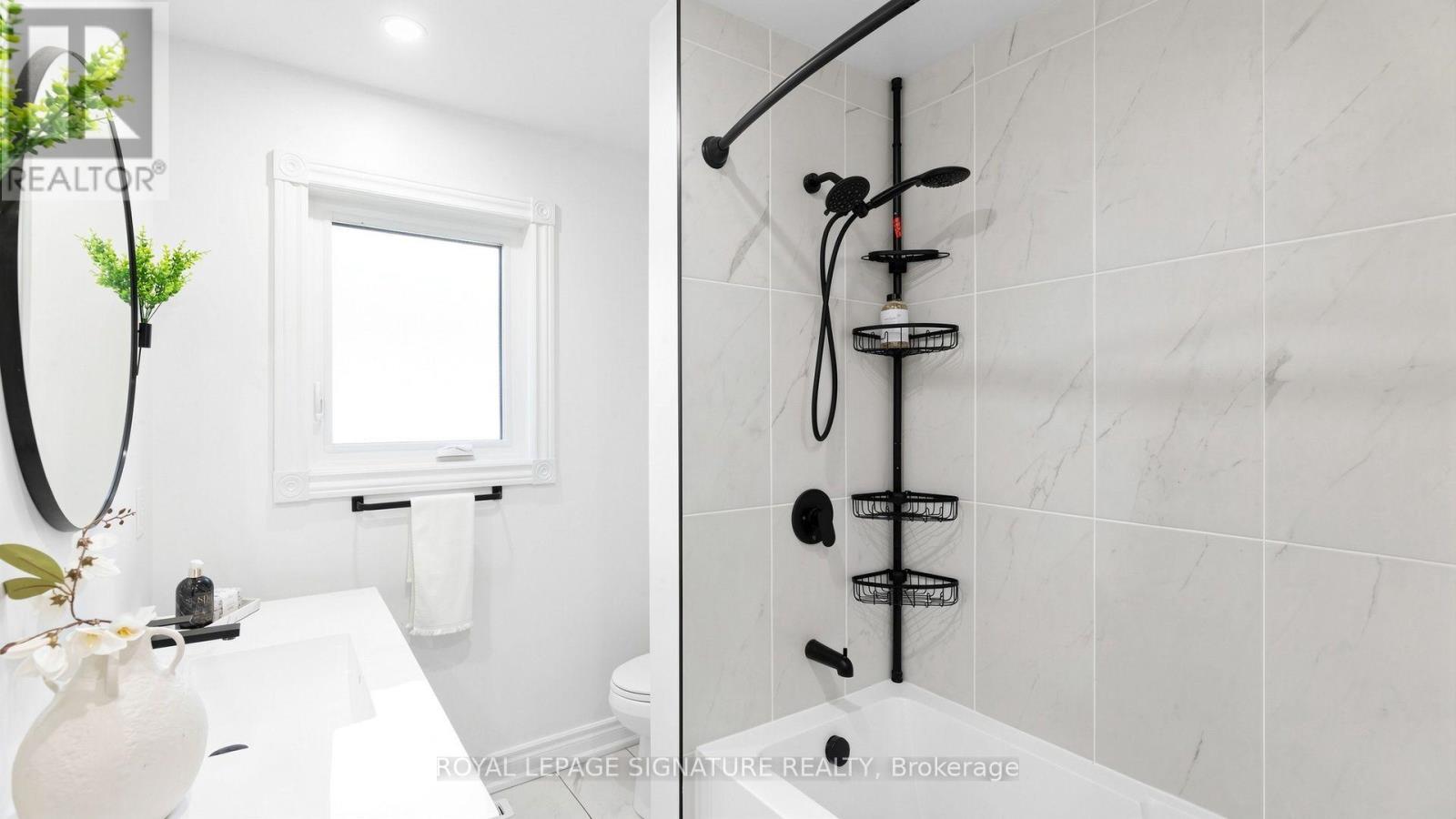 134 OAKMEADOW BOULEVARD - Image 11