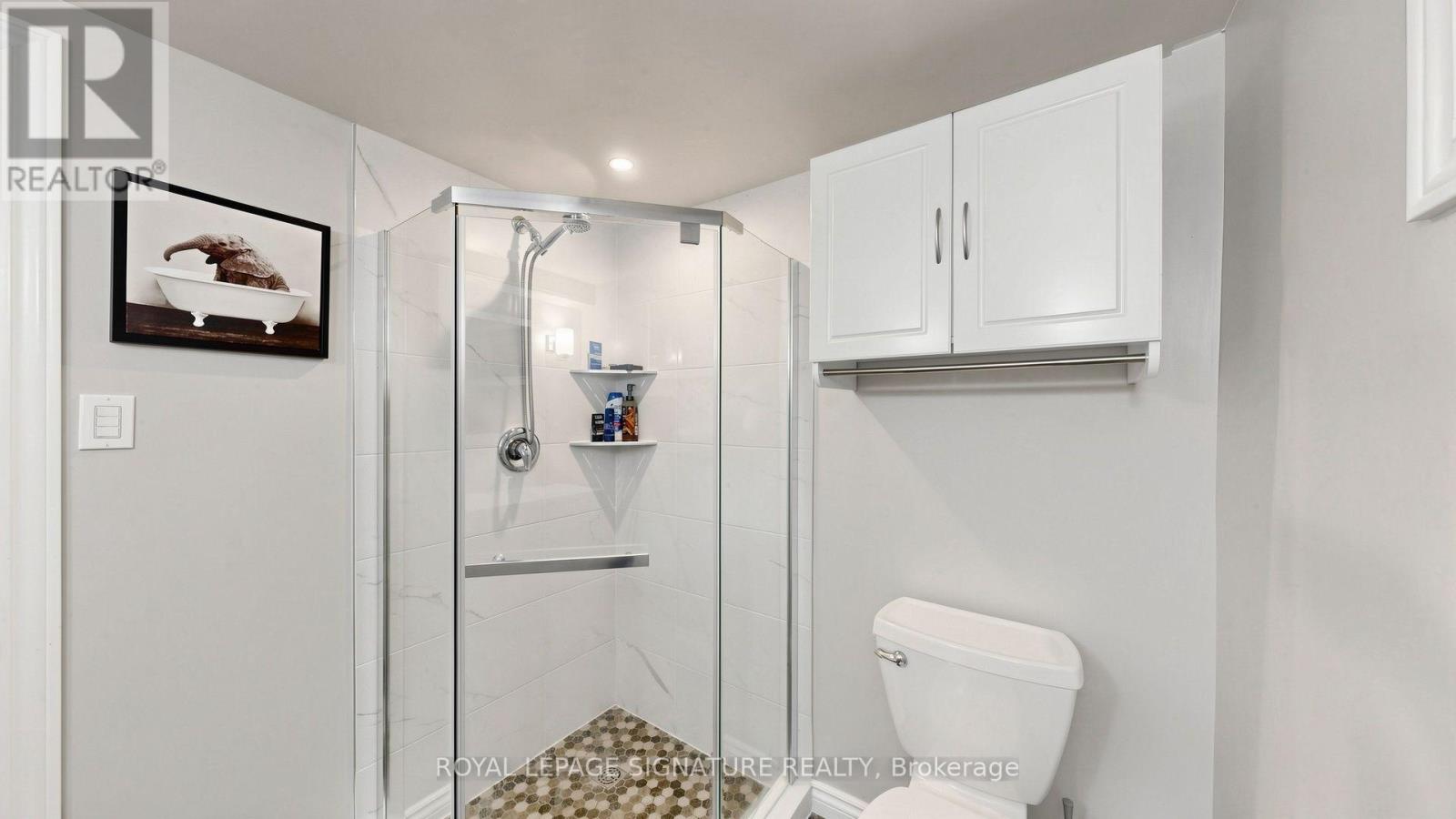 134 OAKMEADOW BOULEVARD - Image 17