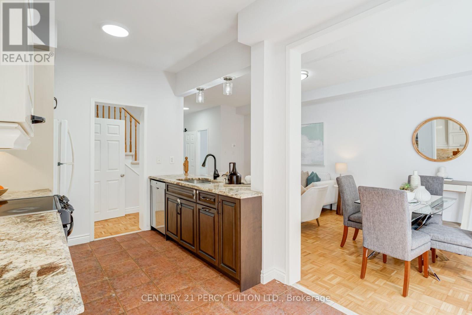 366 STROUDS LANE - 18