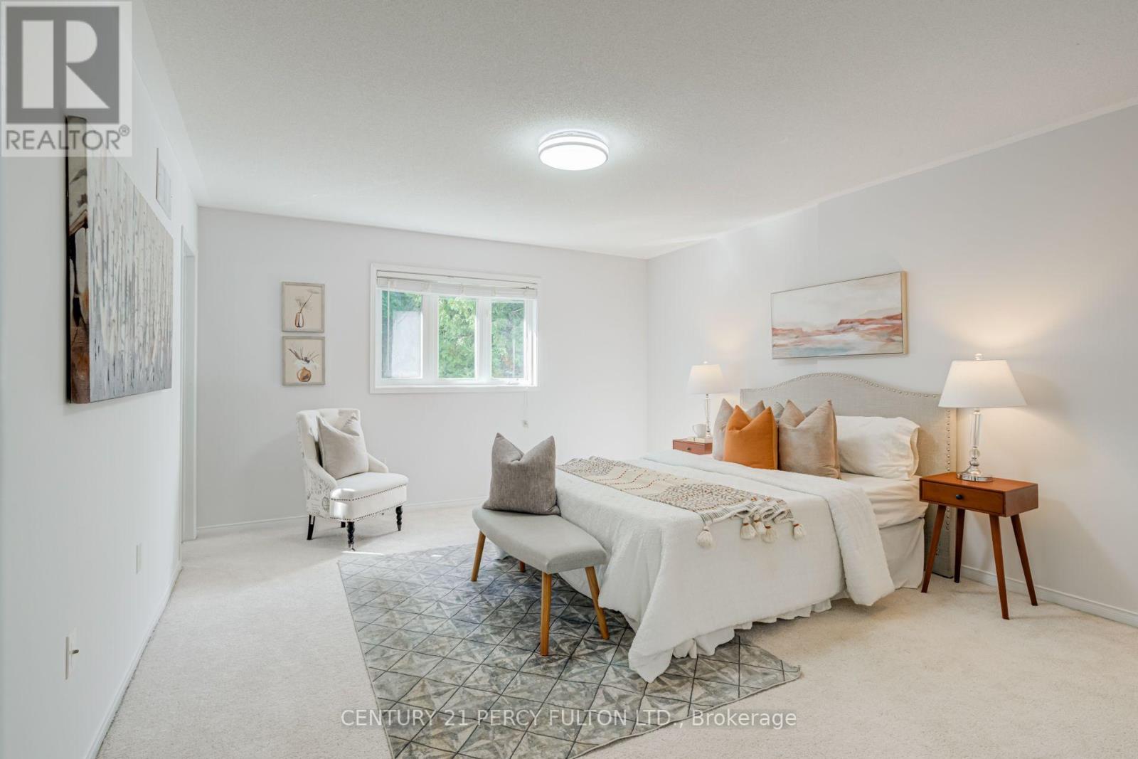 366 STROUDS LANE - 23
