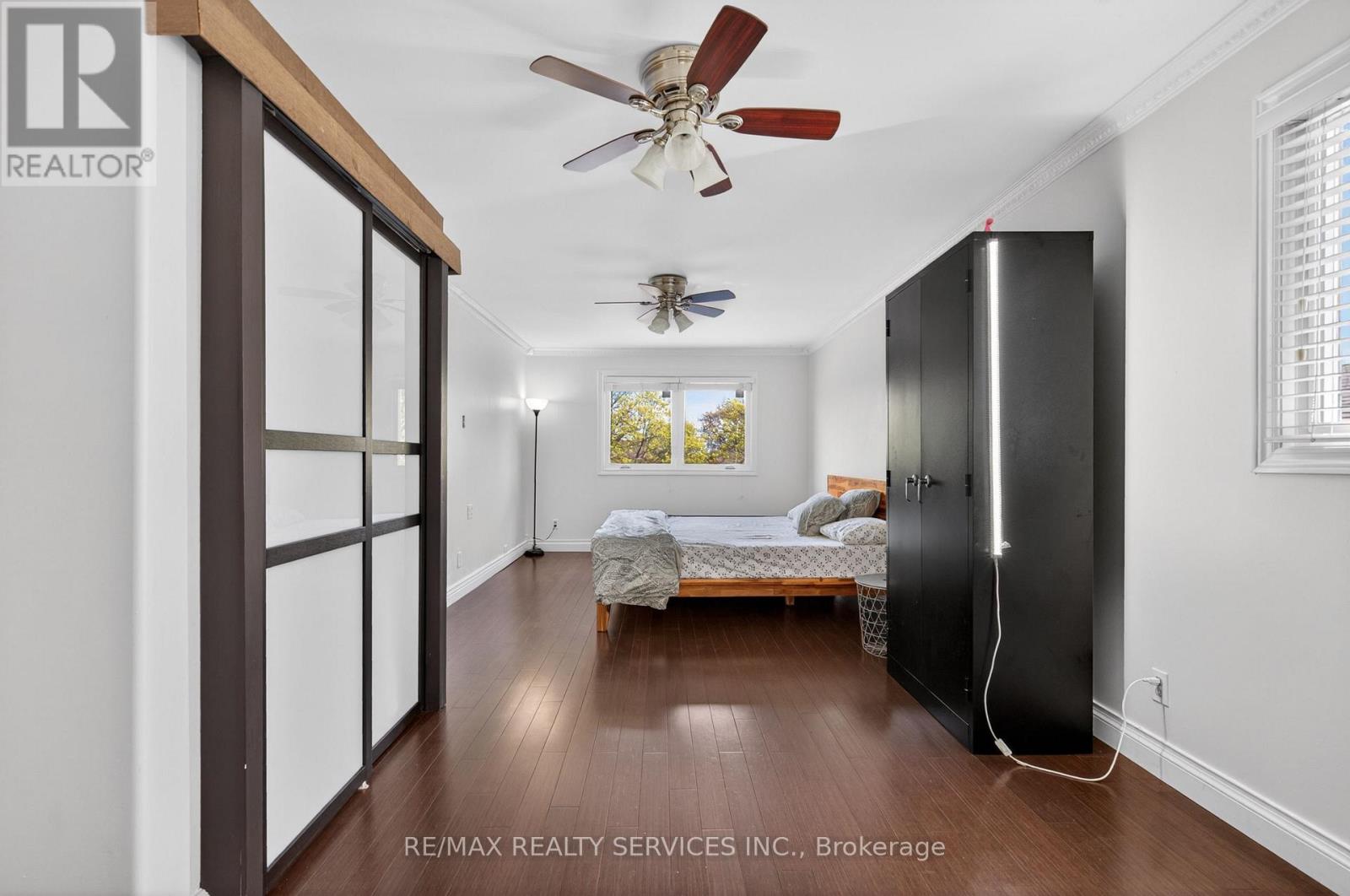 2 DUNBAR DRIVE - 22