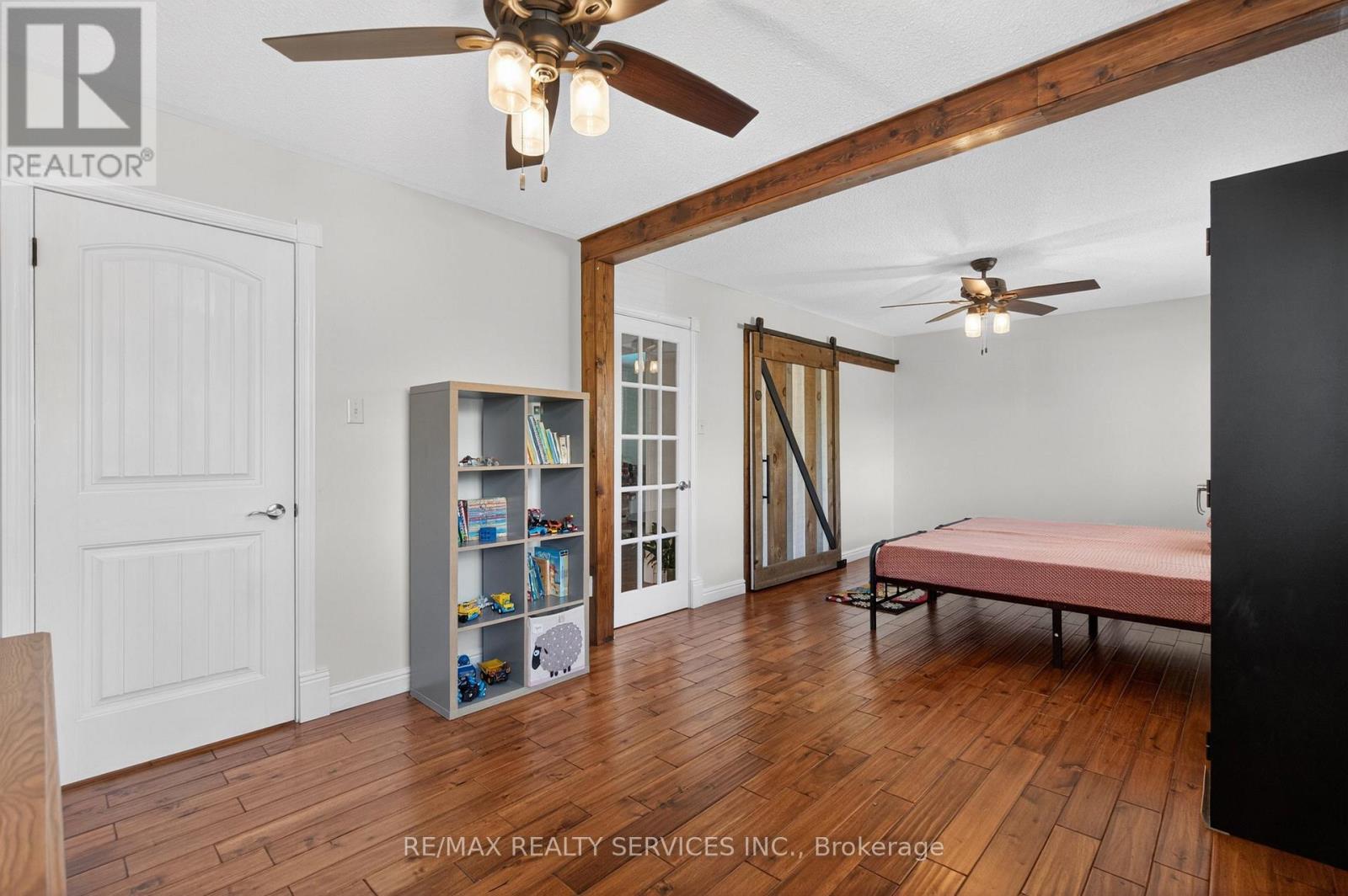 2 DUNBAR DRIVE - 30