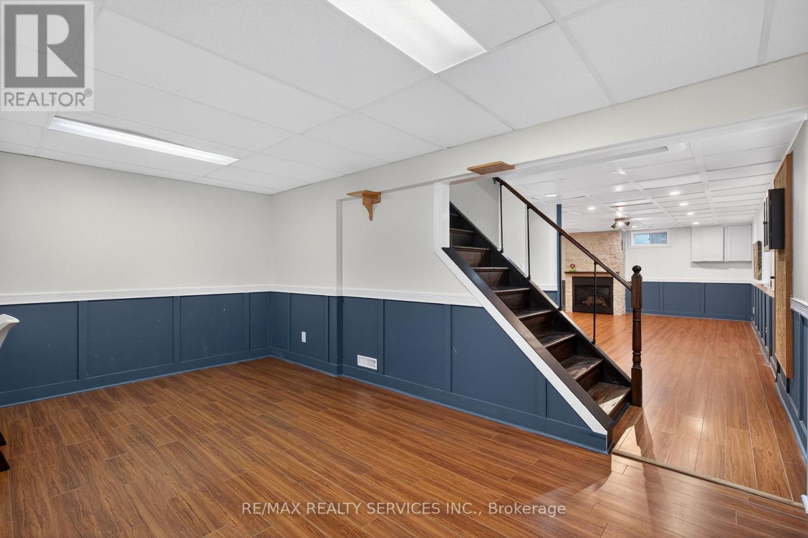 2 DUNBAR DRIVE - 38