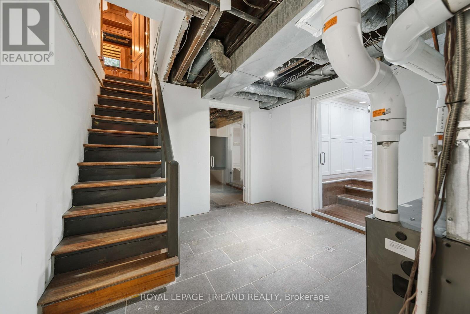 36 GROSVENOR STREET - Image 33