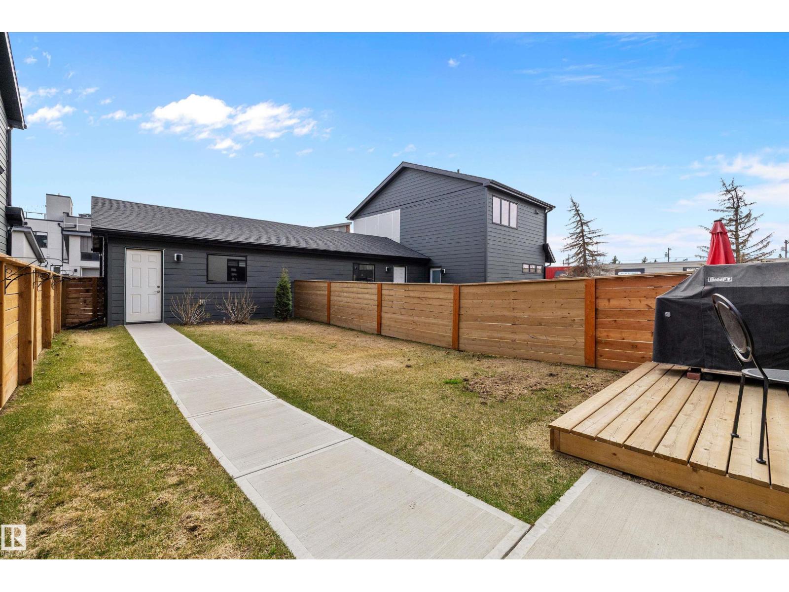 7817 YORKE RD NW - 43