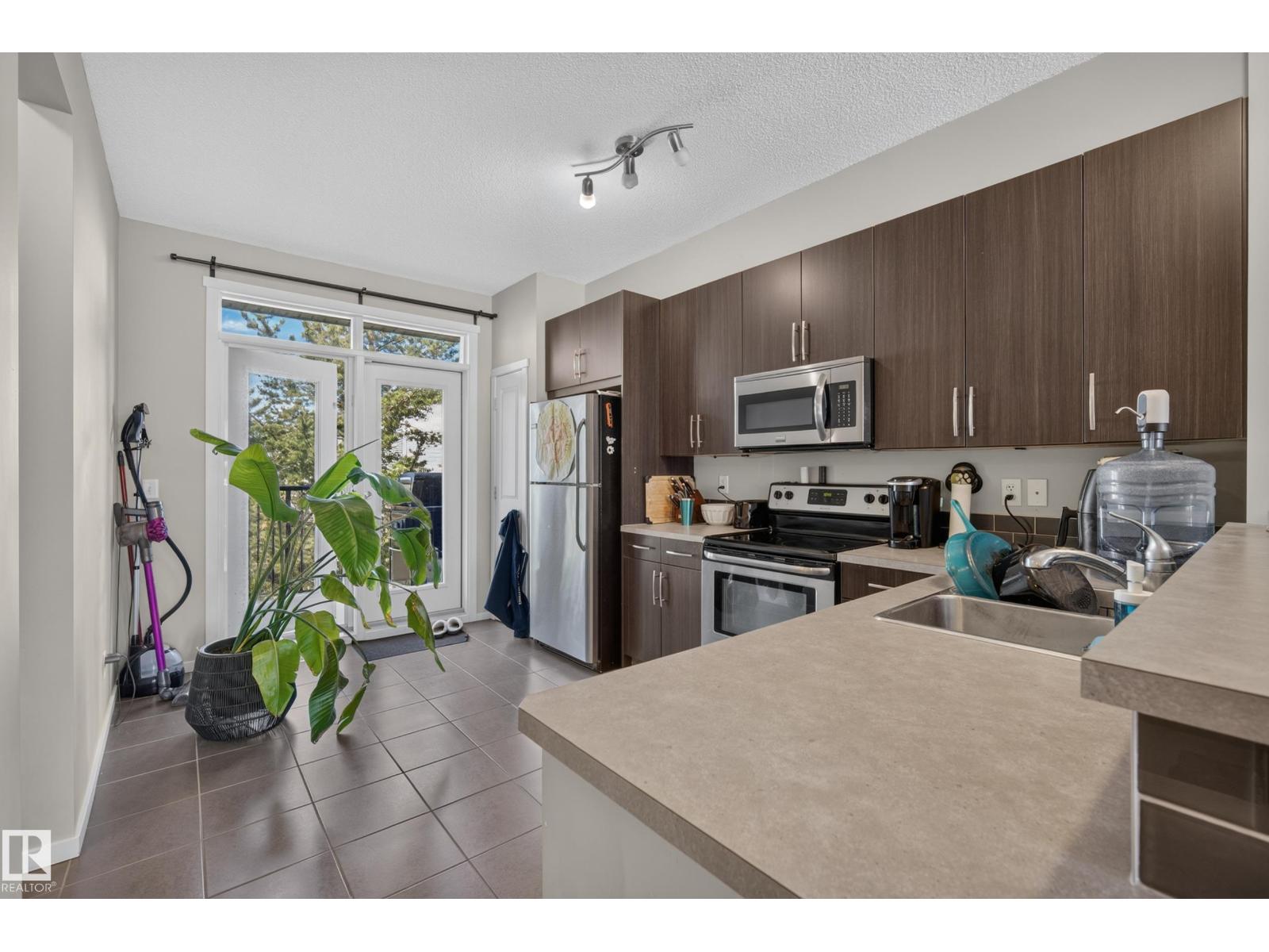 #93 603 WATT BV SW — photo 19