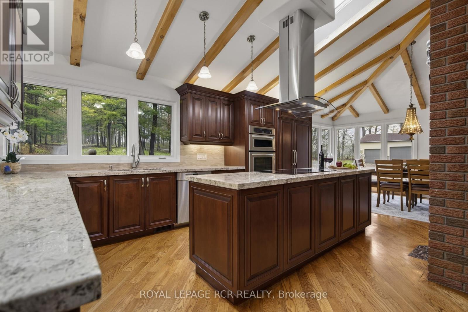 16365 BATHURST STREET - 16