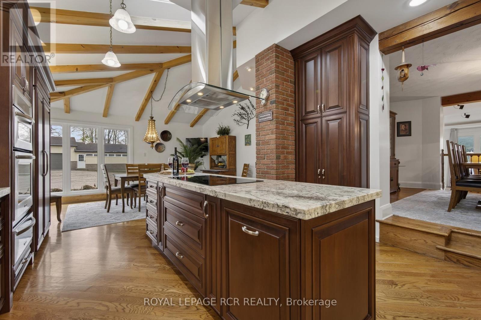 16365 BATHURST STREET - 20