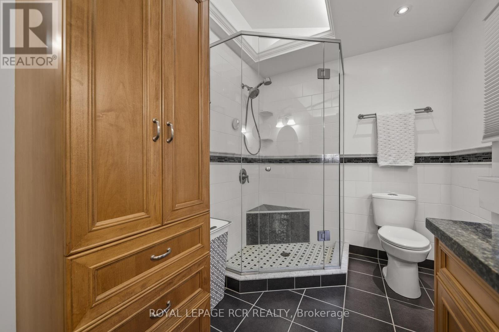 16365 BATHURST STREET - 30