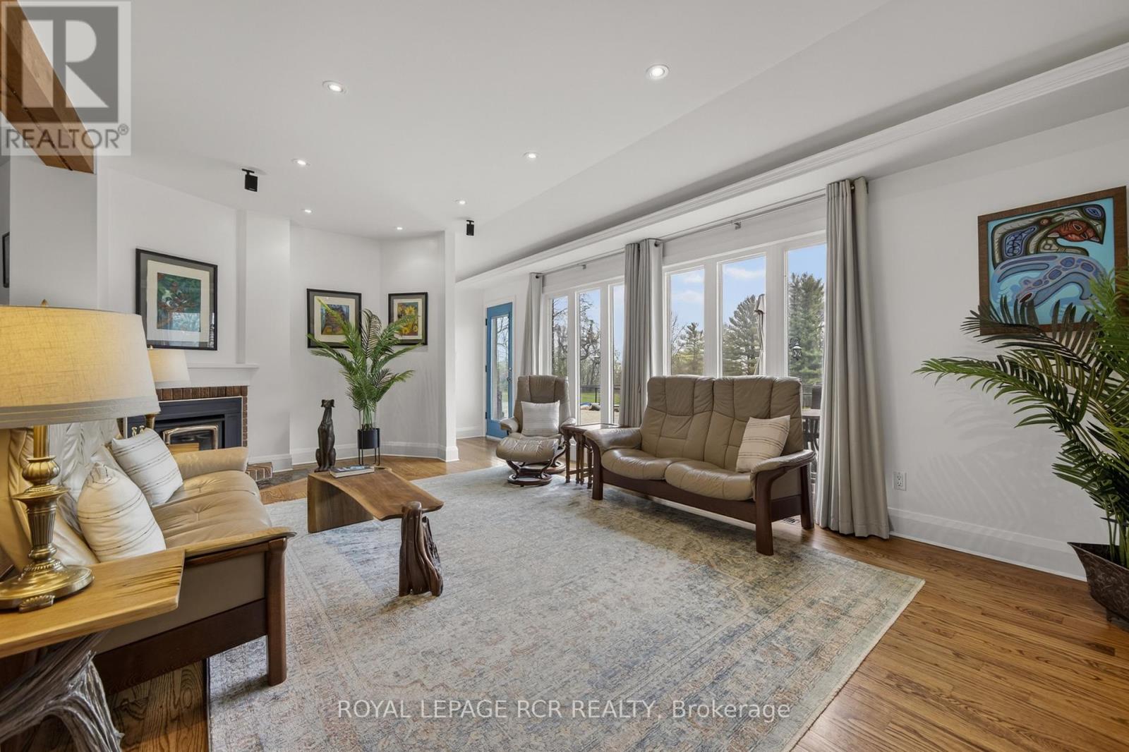 16365 BATHURST STREET - 5