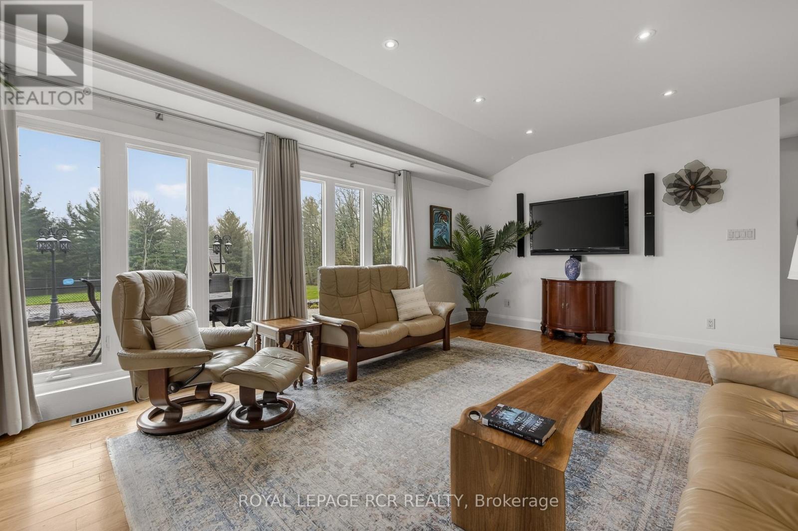 16365 BATHURST STREET - 8