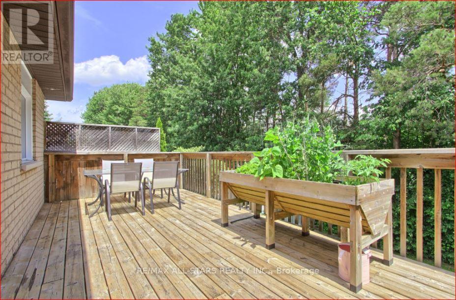 91 KATE AITKEN CRESCENT - 26