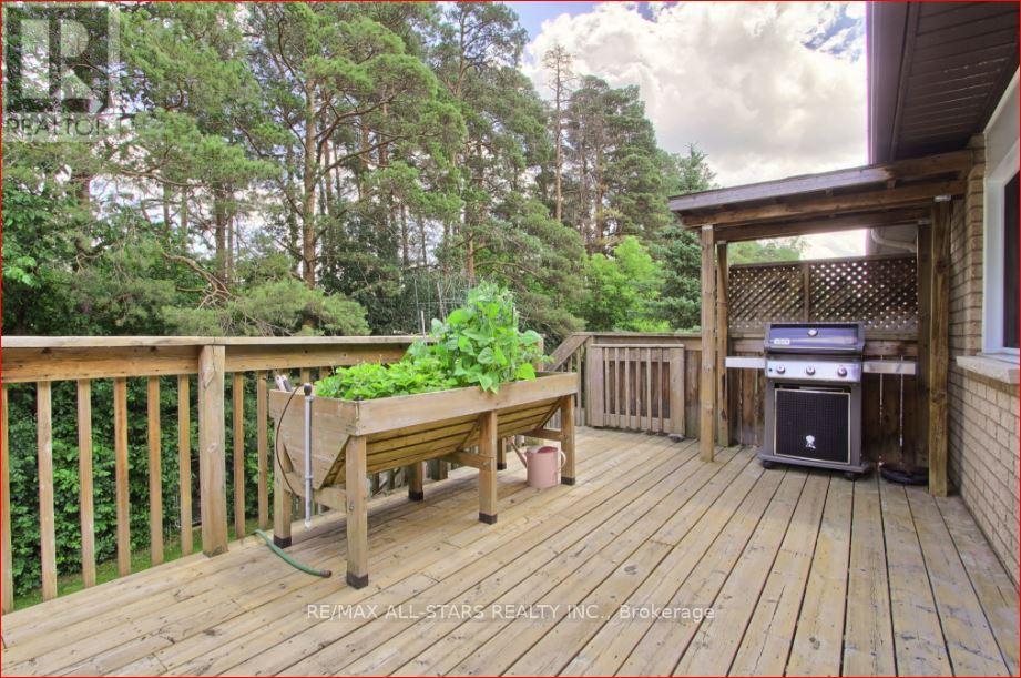 91 KATE AITKEN CRESCENT - 28