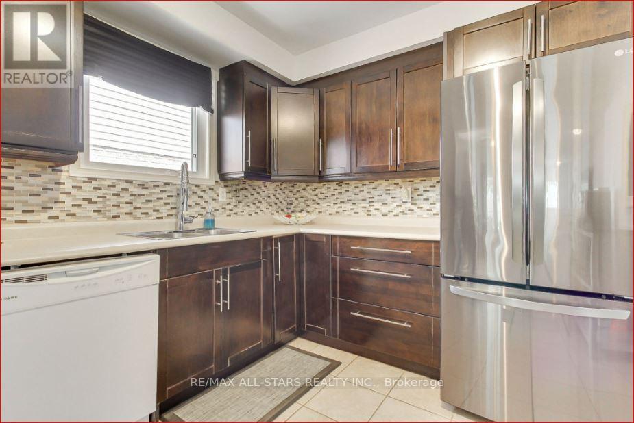 91 KATE AITKEN CRESCENT - 9