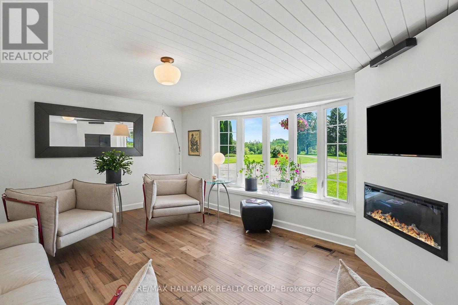 1475 BEACHBURG ROAD - 3