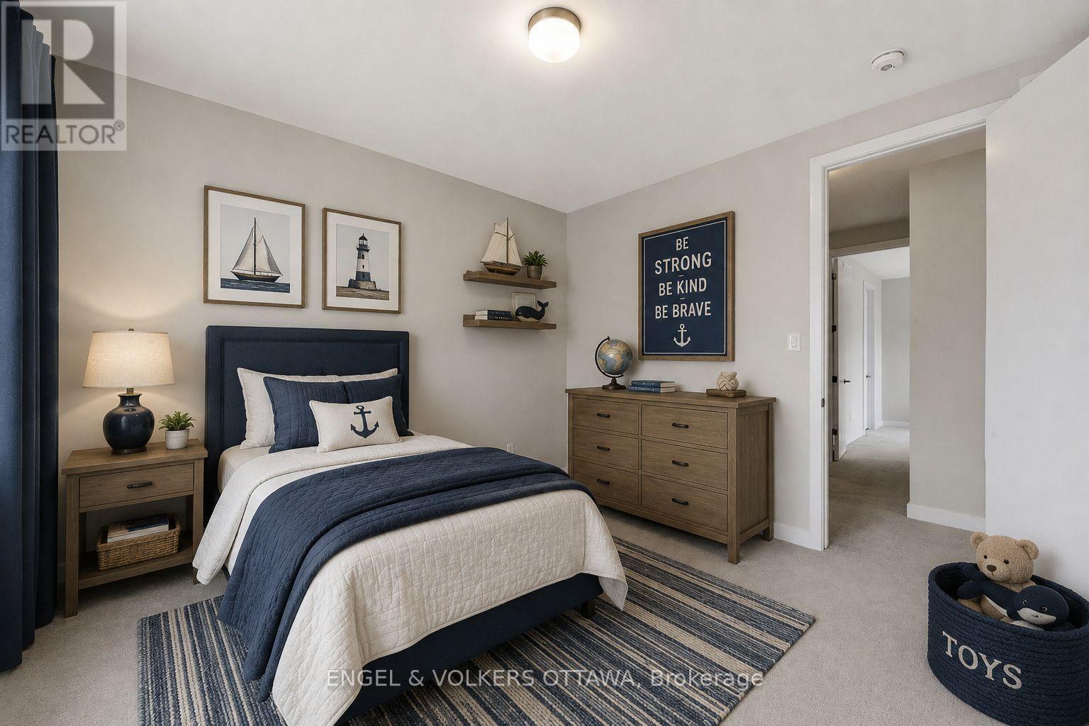 17 PACING WALK, Ottawa. Luxury613. By Peter Sagos - Image 35