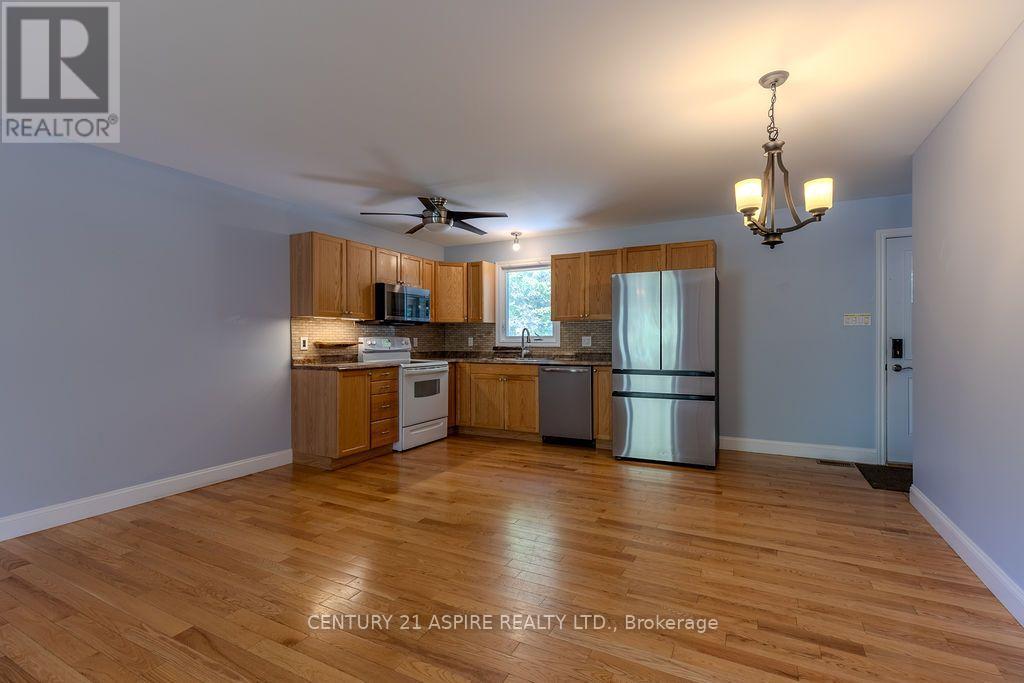 1576 GARDEN OF EDEN ROAD - 10