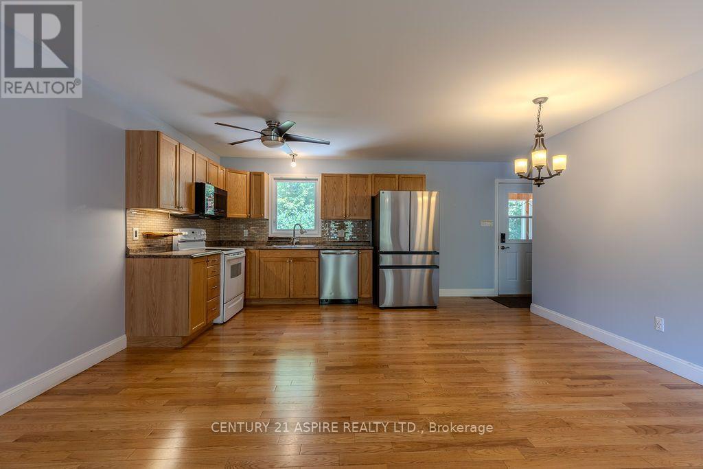 1576 GARDEN OF EDEN ROAD - 11