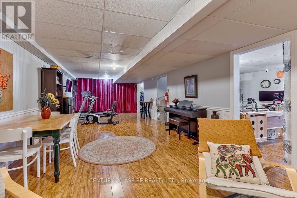 1576 GARDEN OF EDEN ROAD - 27