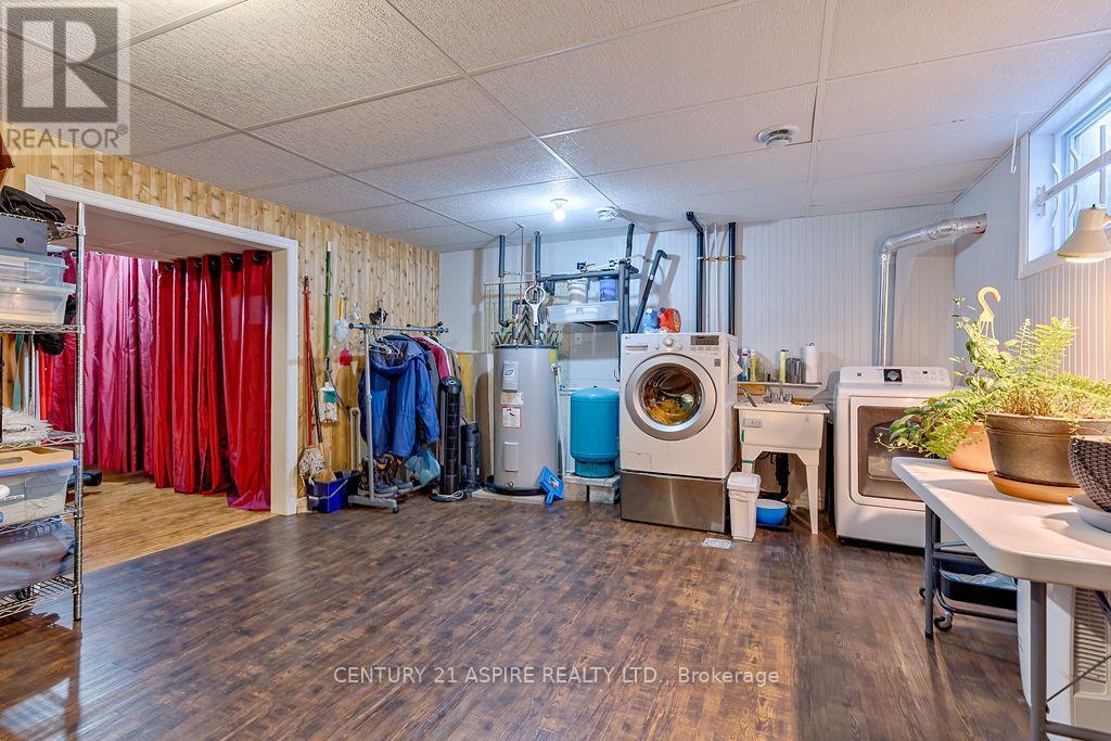 1576 GARDEN OF EDEN ROAD - 29