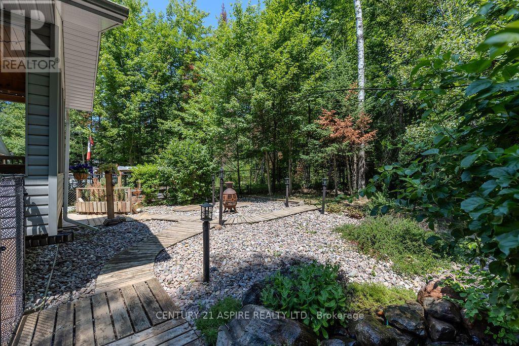 1576 GARDEN OF EDEN ROAD - 31