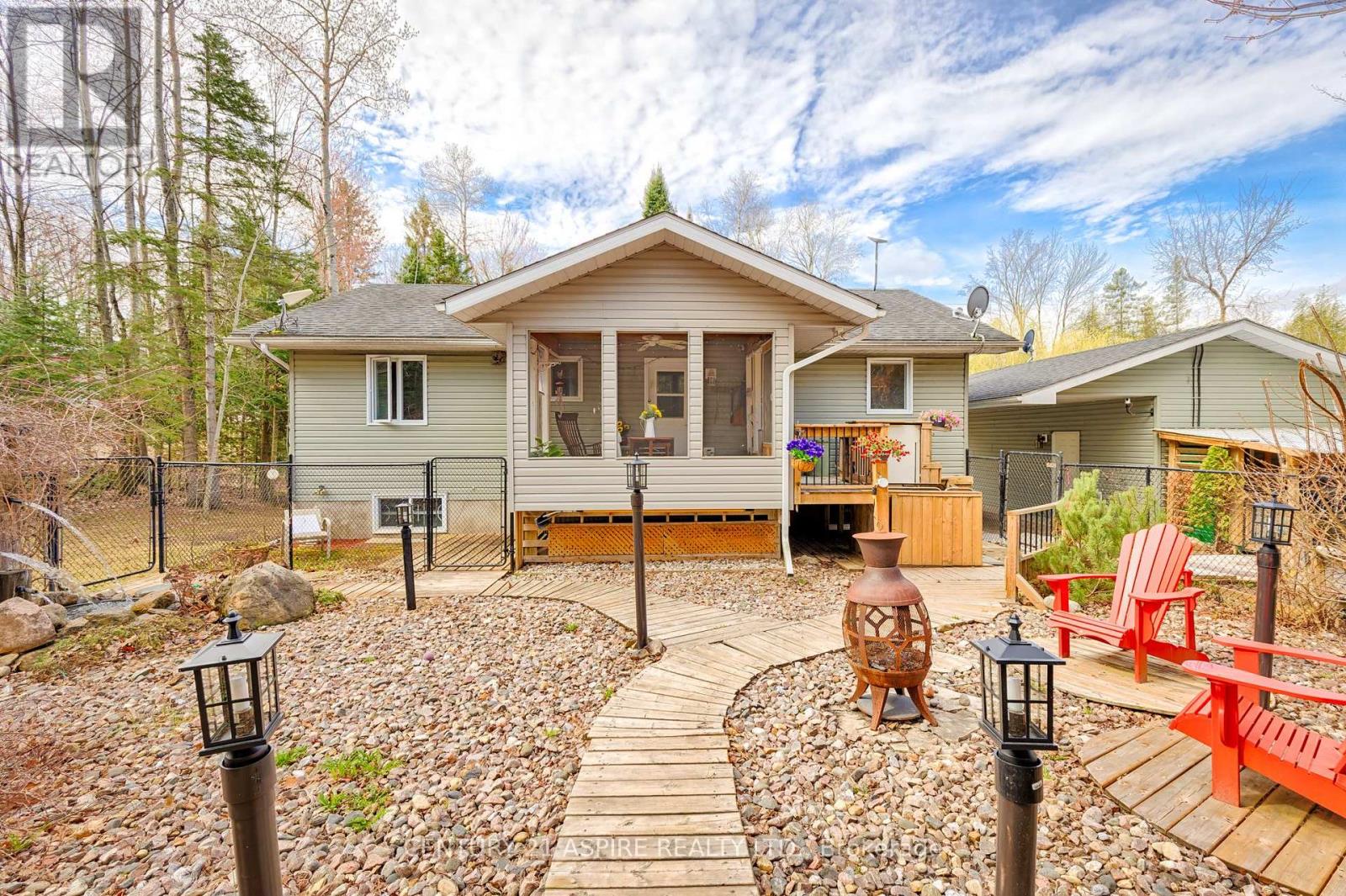 1576 GARDEN OF EDEN ROAD - 33