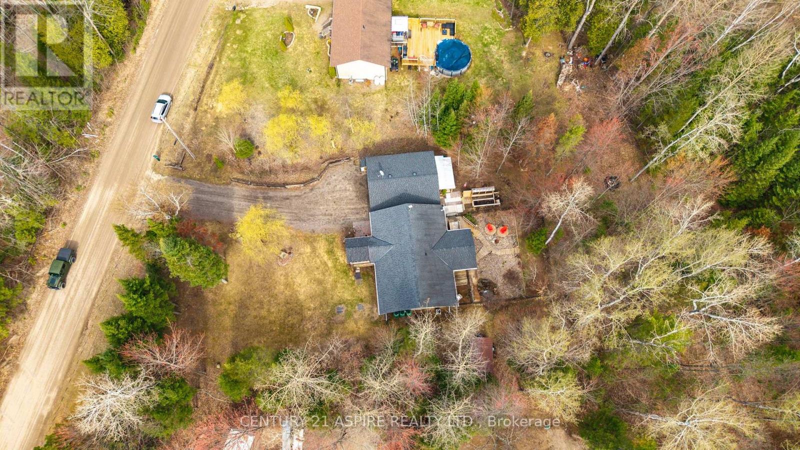 1576 GARDEN OF EDEN ROAD - 42
