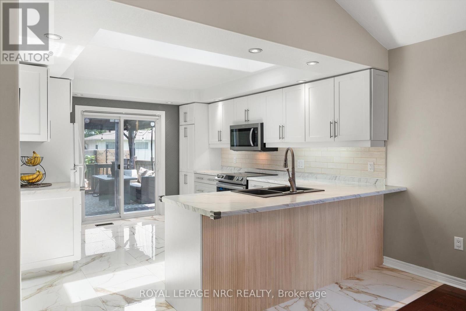 346 CLARE AVENUE - 12