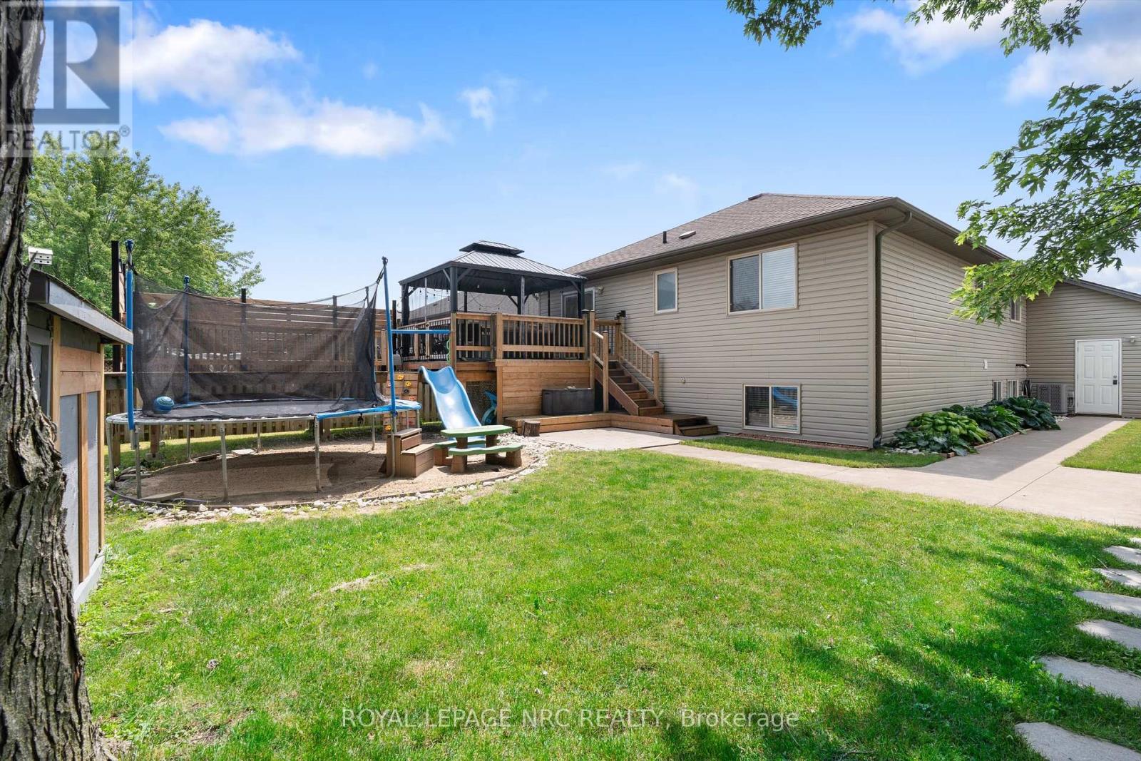 346 CLARE AVENUE - 36