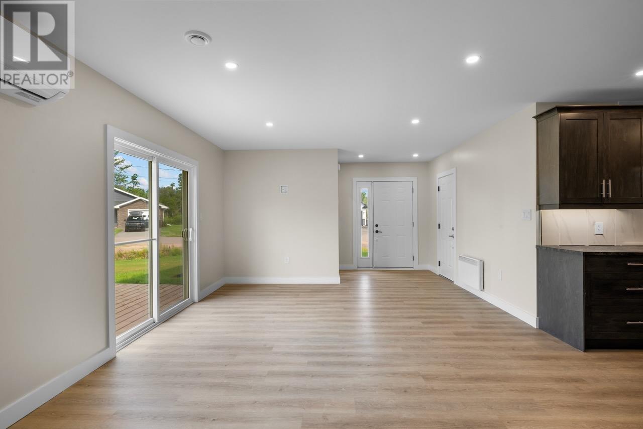 2 BALDERSTON Court - 13