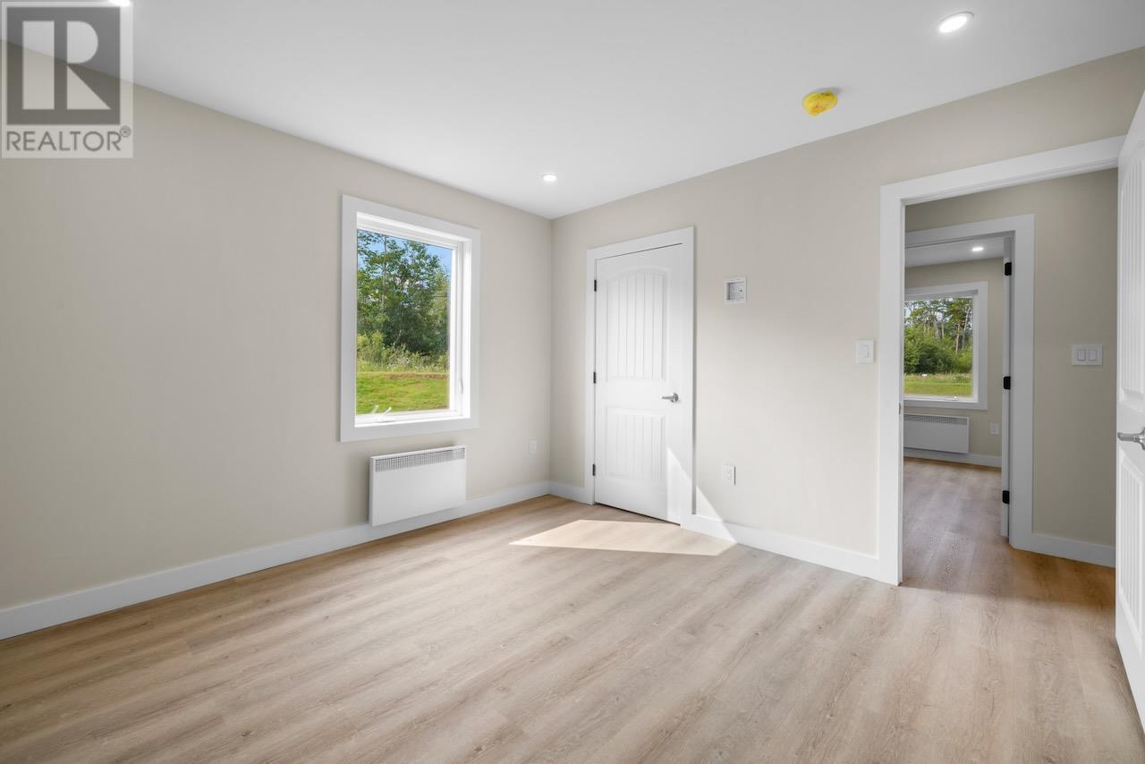2 BALDERSTON Court - 22