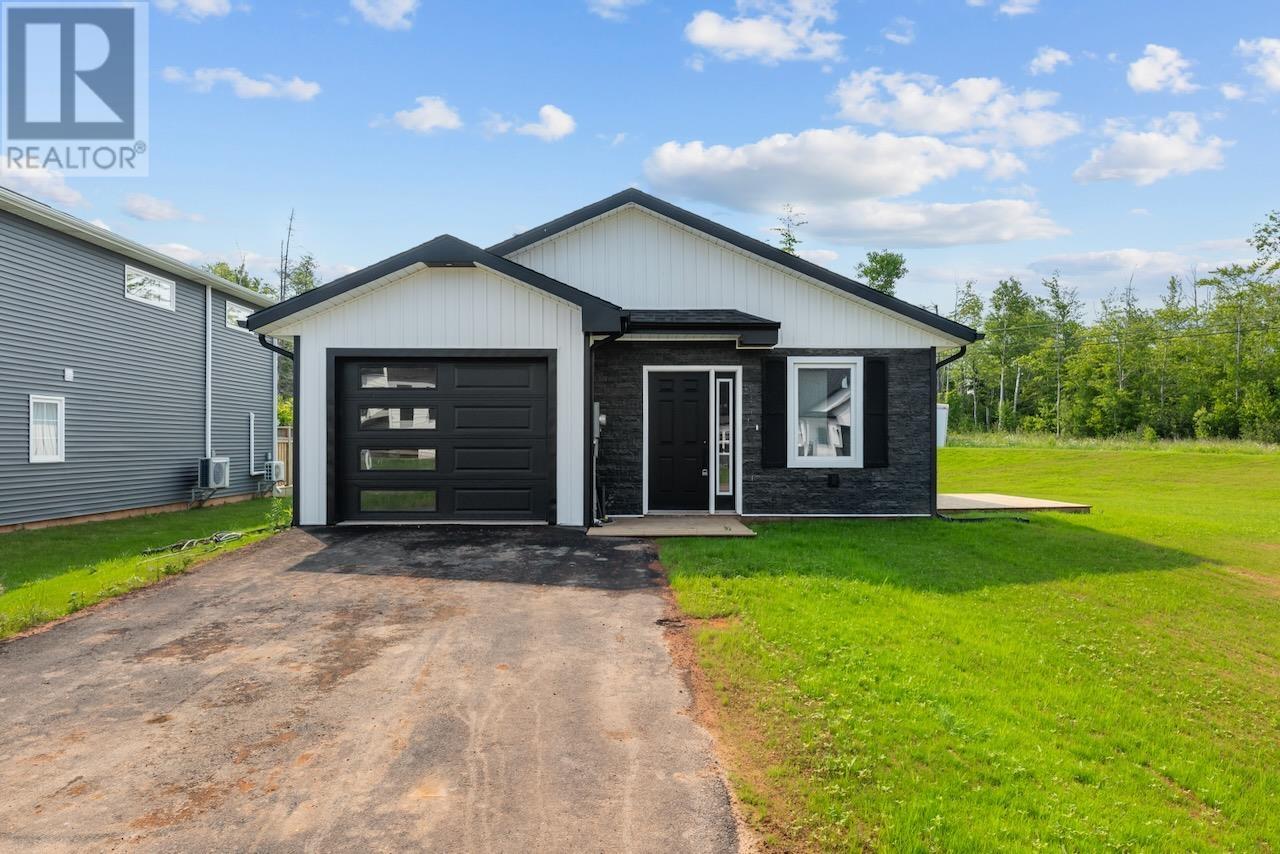 2 BALDERSTON Court - 28