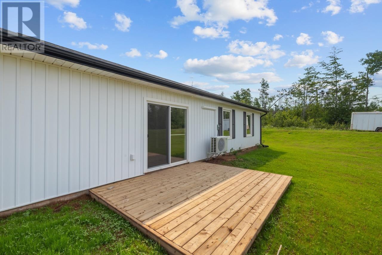 2 BALDERSTON Court - 30