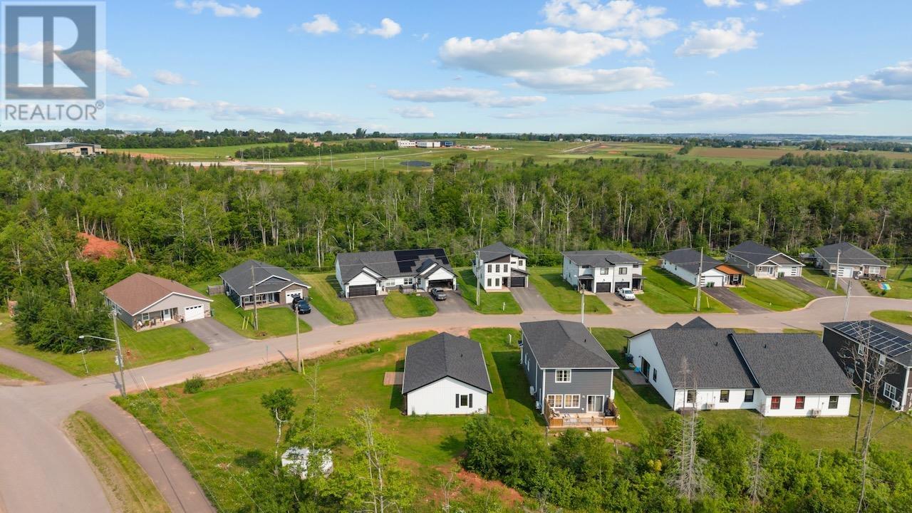 2 BALDERSTON Court - 38