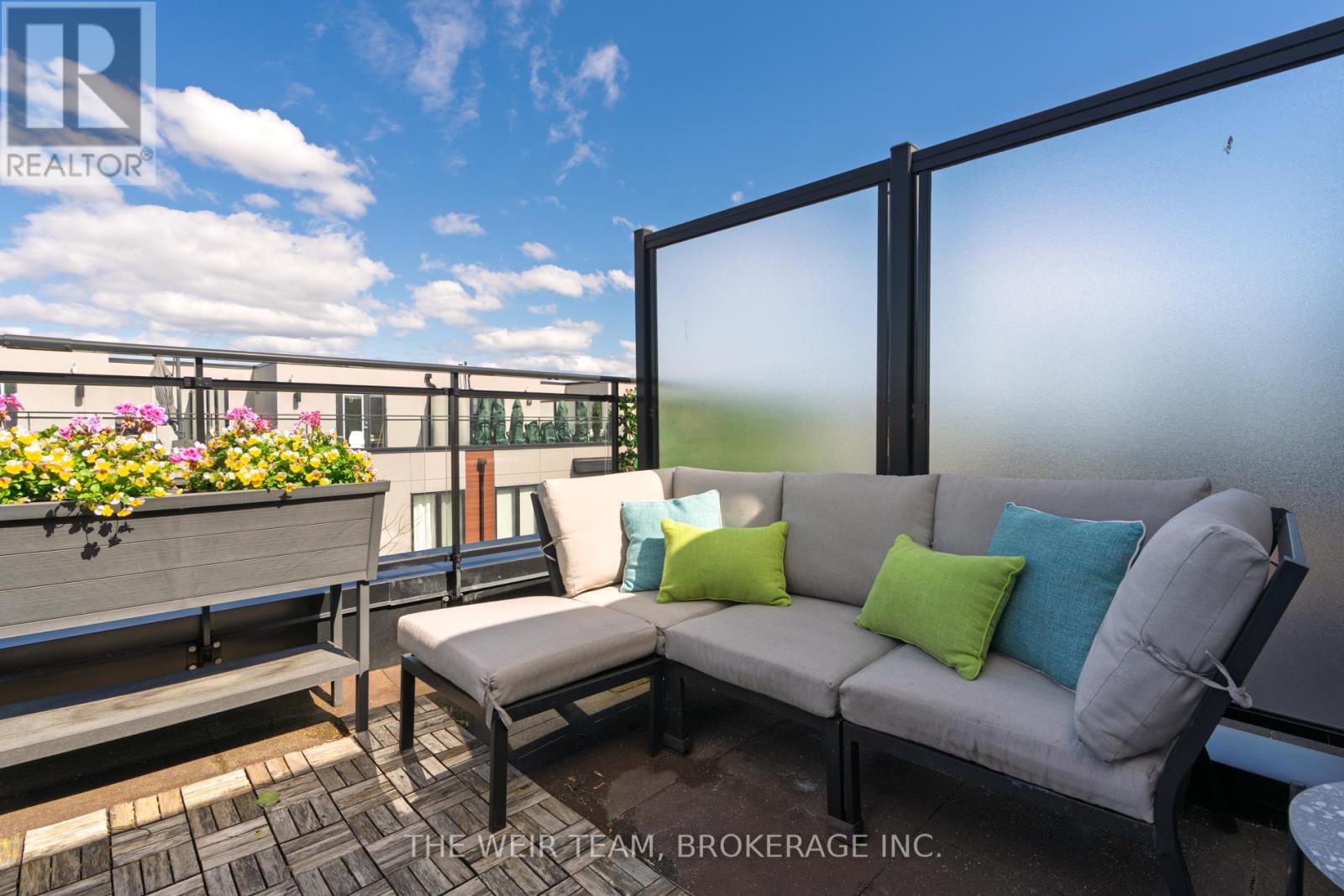 #308 1120 BRIAR HILL AVENUE - 23