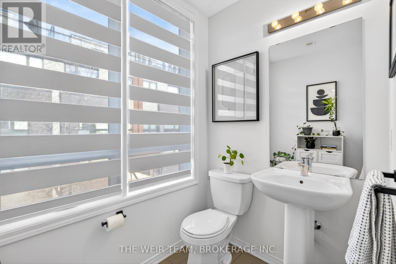 #308 1120 BRIAR HILL AVENUE - 26