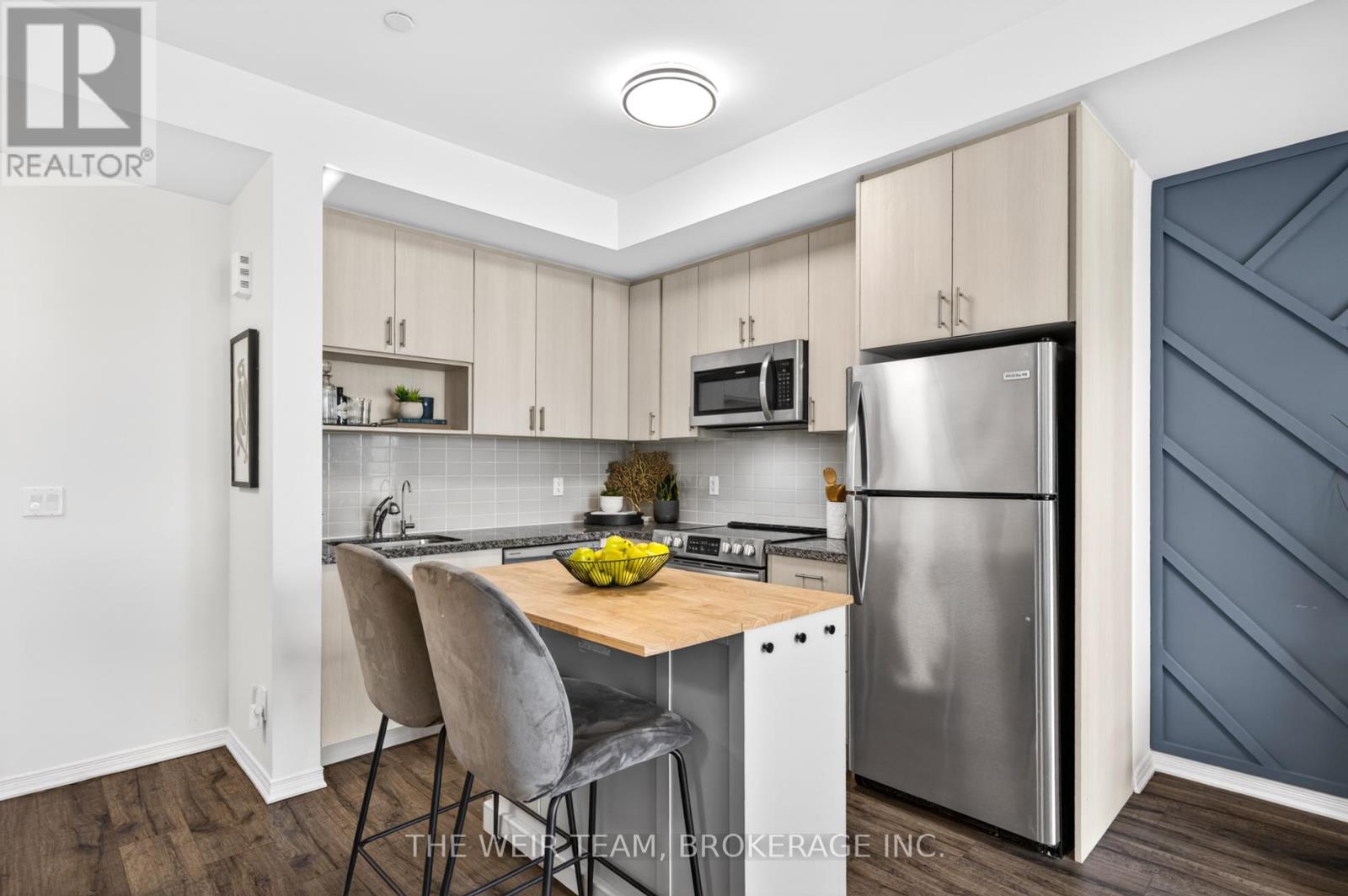 #308 1120 BRIAR HILL AVENUE - 3