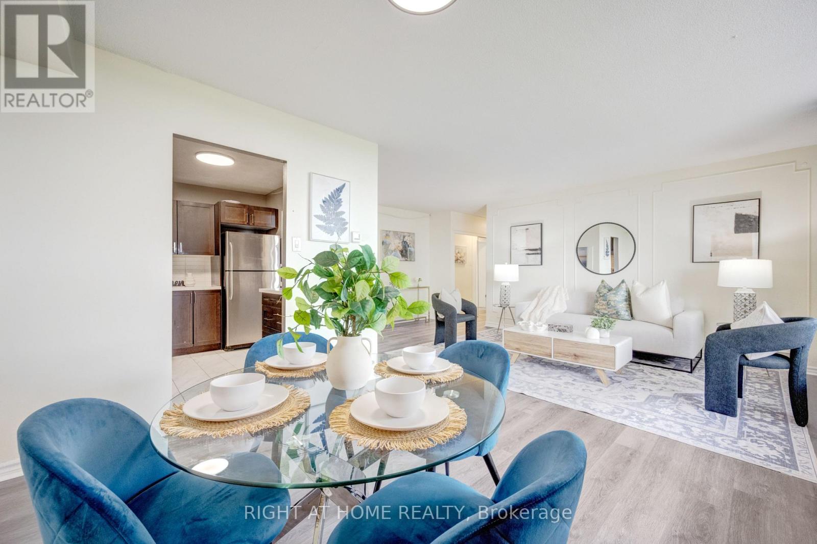 #708 3390 WESTON ROAD - 14