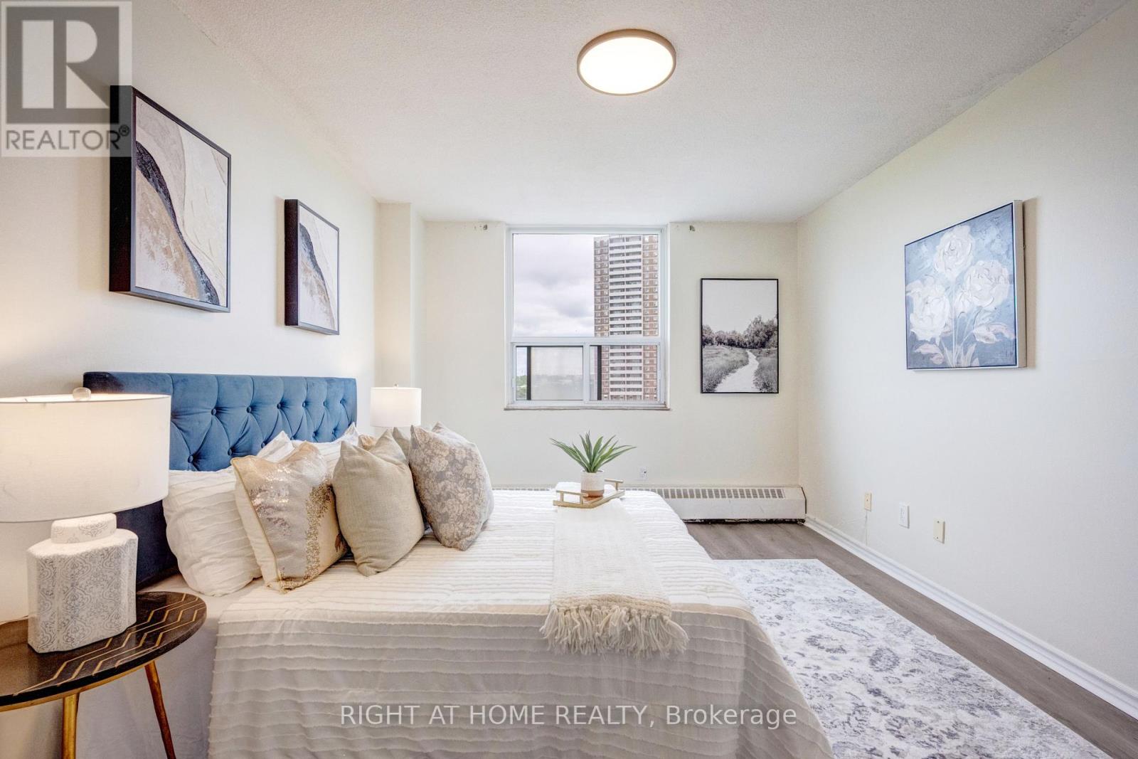 #708 3390 WESTON ROAD - 20