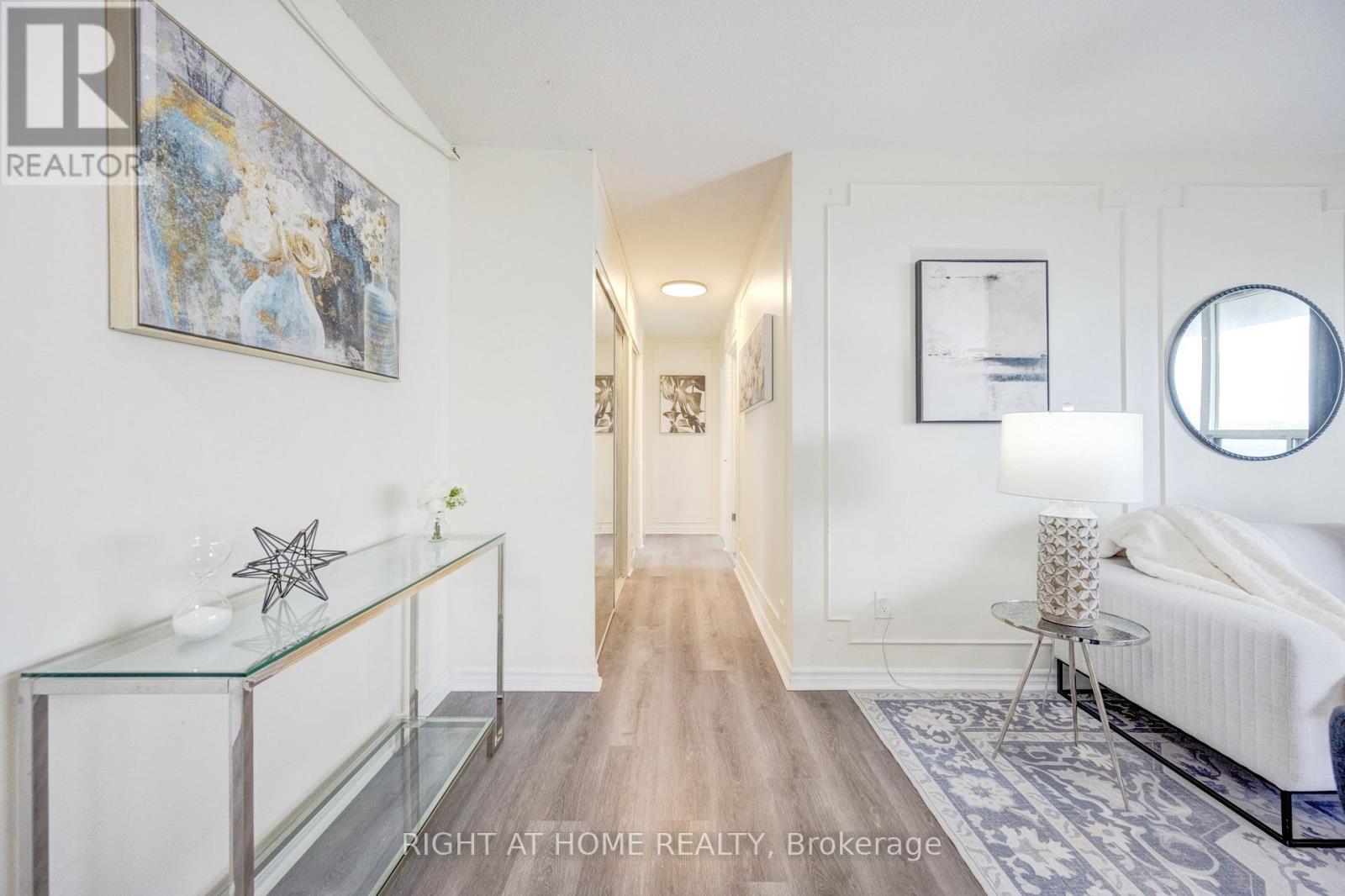 #708 3390 WESTON ROAD - 9