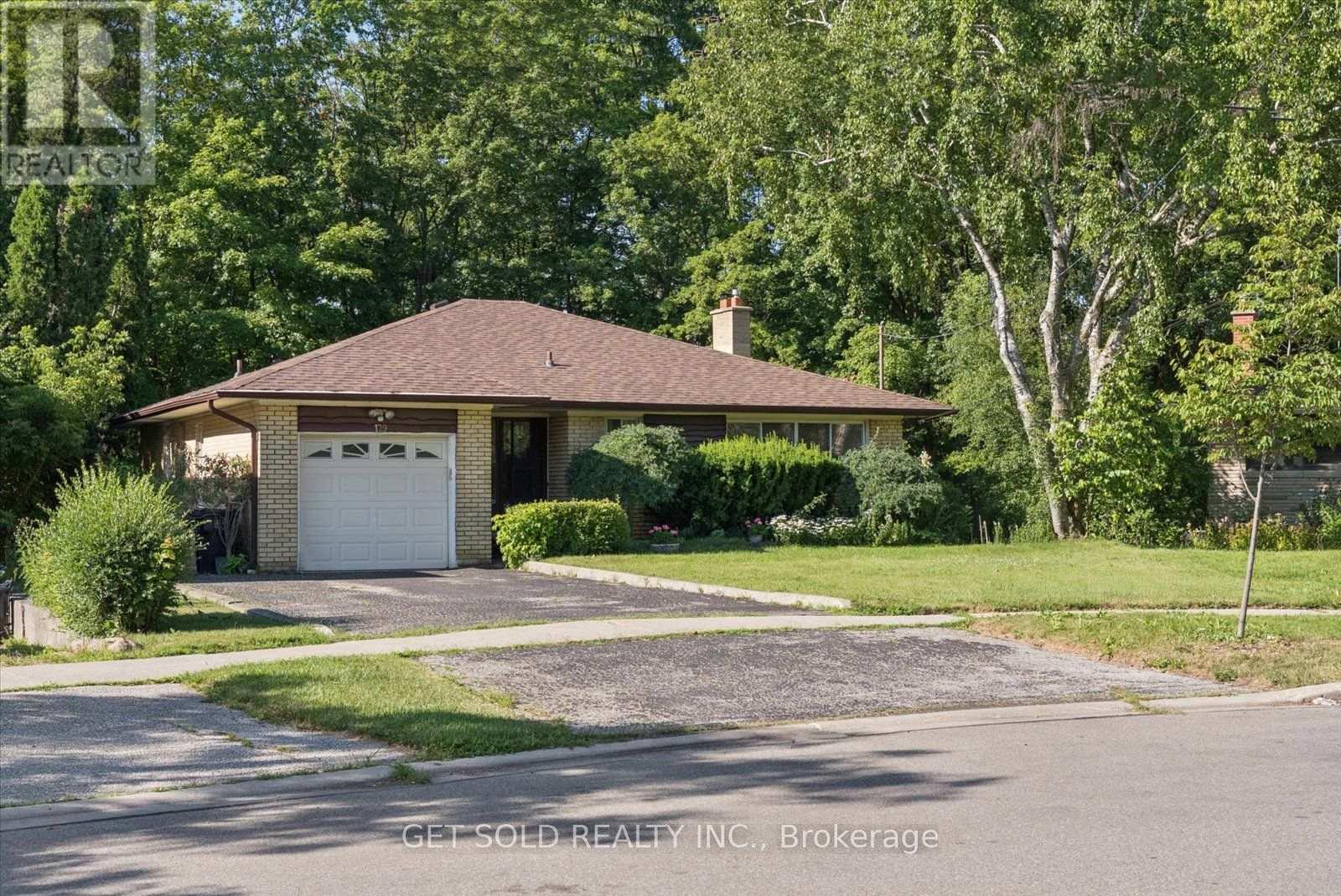 129 RIVERHEAD DRIVE - 1