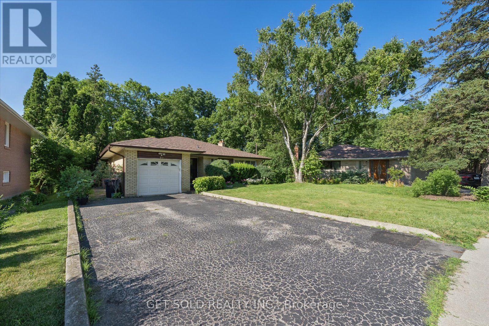 129 RIVERHEAD DRIVE - 40
