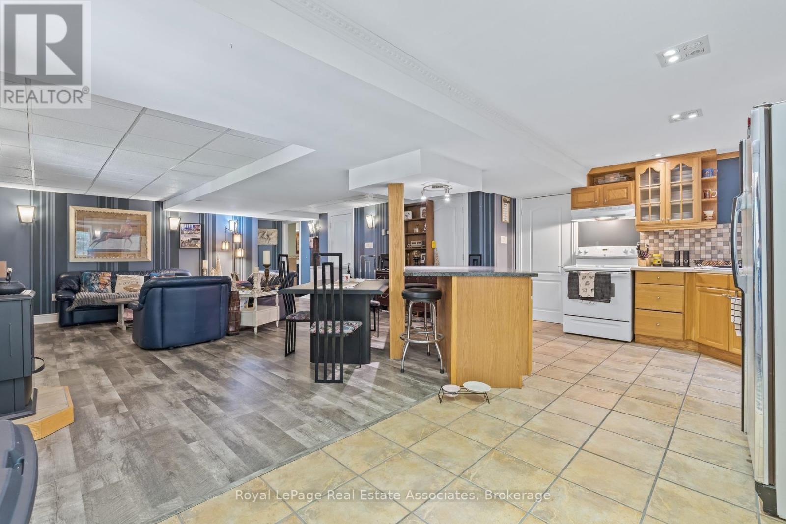 62 SOMERVILLE ROAD - 25