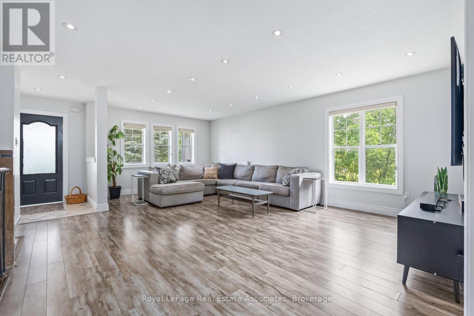 62 SOMERVILLE ROAD - 3