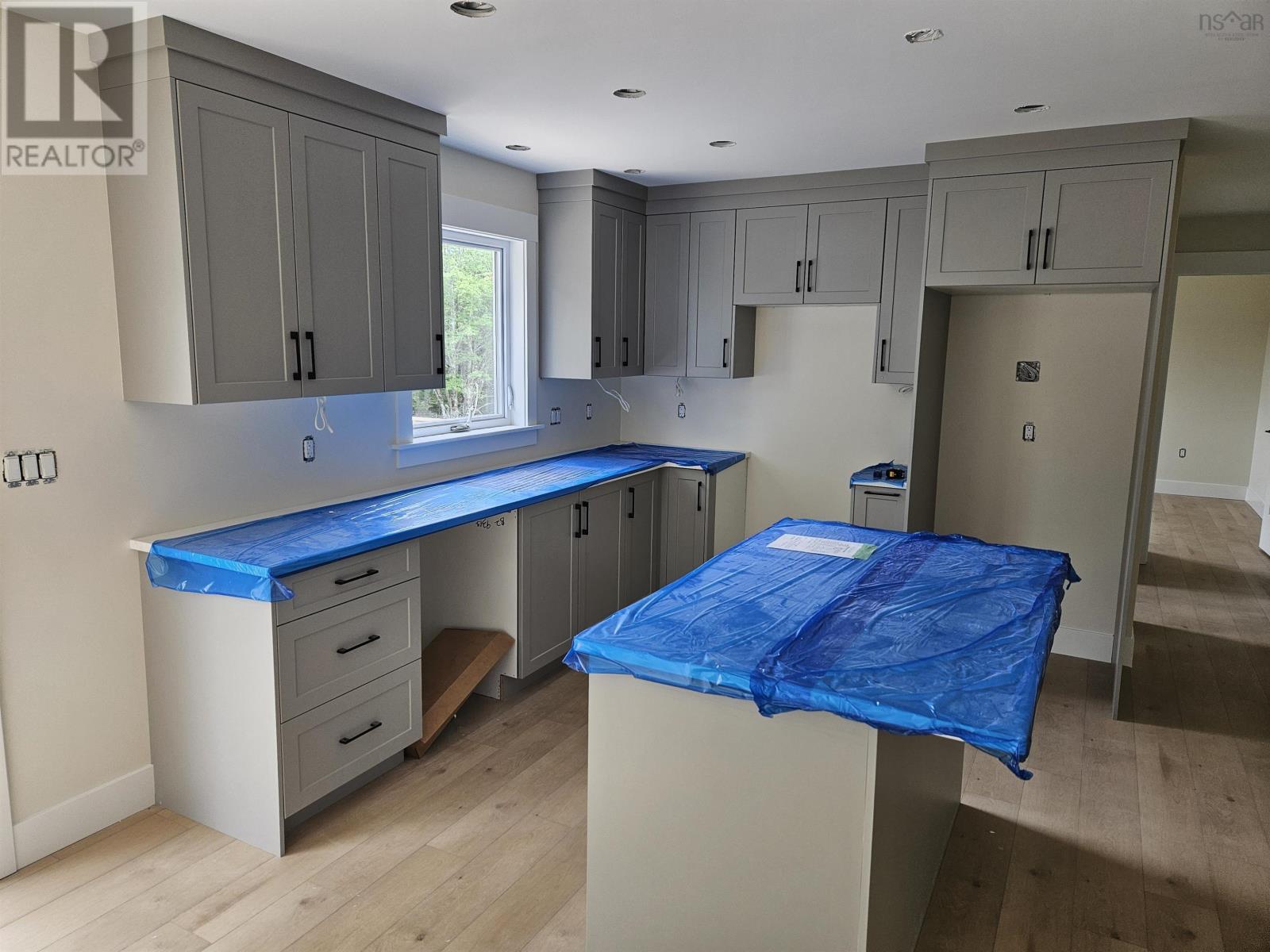 165 Ostrea Lake Road - 5