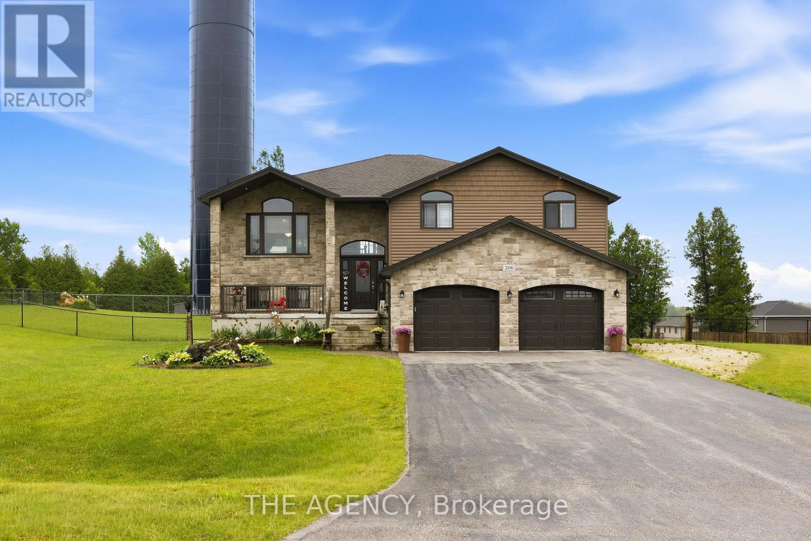206 MEREDITH WAY - 1