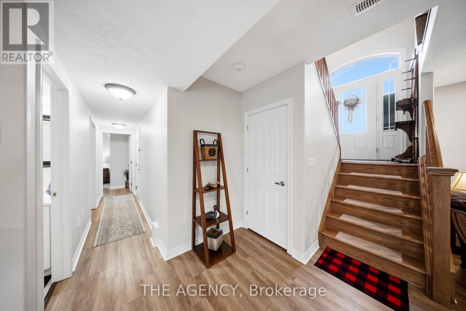 206 MEREDITH WAY - 28